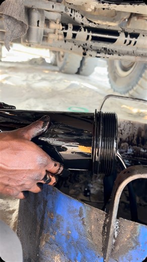 Arjun Bashant | volvo 460 nngine oil maintenac | Instagram