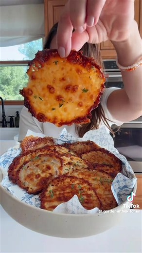 Cheesy Onion Crisps Recipe — 2-Ingredient Vidalia Onion Chips
