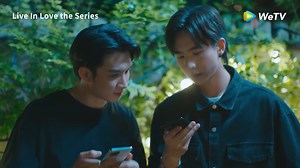 61K views · 1.6K reactions | 來¡Vieron a Kla y Cake besándose! Link para ver los episodios completos de【Live In Love the Series】 https://bit.ly/47az7k4 Más dramas buenos están en WeTV https://lihi1.com/vxBNb #WeTV #WeTVSpanish #LiveInLovetheSeries #Tdrama | WeTV Spanish | Facebook