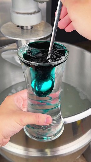 can you guess the name?✨ dye pigment mix of a ocean themed clear!🌊