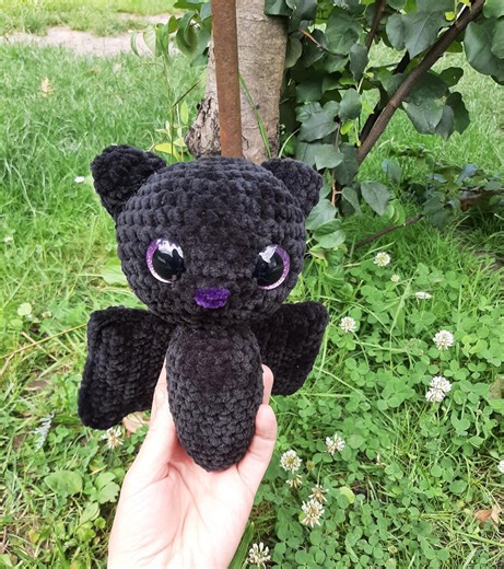 Crochet Bat Amigurumi Crochet Animal: Handmade Crochet Decoration for Children's Room - Etsy