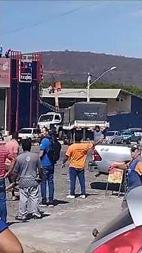 Desengatou e desceu desgovernada. #caminhão #truckernews #noticias