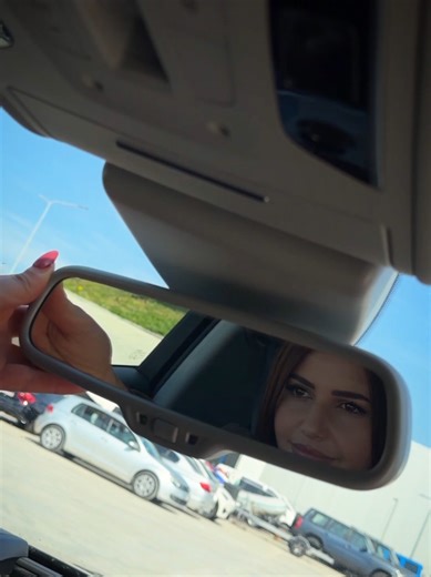 𝑶𝑭𝑬𝑹𝑻𝑬 𝑽𝑬𝑻𝑬𝑴 𝑷𝑬𝑹 1 𝑱𝑨𝑽𝑬 11.5 MLN LEK ▪︎Audi A6 3.0 TDI Quattro ▪︎Viti: 2015 ▪︎Kambjo: Automatike ▪︎Lenda Djegese: Diesel ▪︎Targa: Shqiptare ▪︎Km: 227.000 Opsionet shtese: ▪︎Start stop ▪︎Head up Display (km ne xham) ▪︎Kamera Parkimi ▪︎Sensor Parkimi ▪︎Sallon lekure ▪︎Sedilje Elektrike ▪︎Sedilje me ngrohje ▪︎Sedilje me ftohje ▪︎Sedilje me fryrje ▪︎Fener Xexon Matrix ▪︎Stopa Led ▪︎Navi ▪︎Tetuc ▪︎CD, DVD, MP3, MP4, Aux ▪︎Komanda ne timon ▪︎Kompjuter bordi ▪︎Klima 2 zona ▪︎Bagazhi m