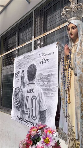 Col·legi Ntra. Sra. de Fàtima | Hui rendim el nostre xicotet, humil i sincer homenatge i el nostre comiat al nostre estimat alumne Àlex. Tal com ha dit la teua mare, et... | Instagram