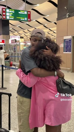 Je rentre voir ma famille après des mois — réunion en Allemagne