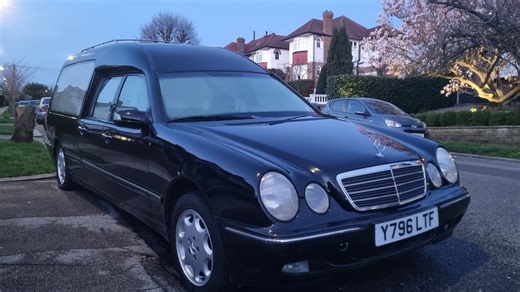 2001 Mercedes E Class Black Automatic, 5 speed Right Hand...