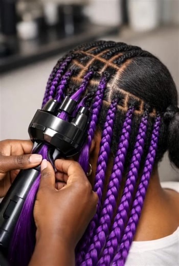 Clean with precision #protectivehairstyles #luxurybraids #knotlessbraids #knotlessbraids