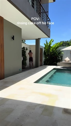 🎂🚿 #birthdayboybryce #bali | cake