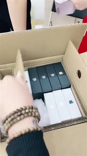 114 reactions · 13 comments | Nghiêm túc suy nghĩ xem có nên bán Táo...