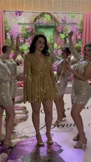 allahtan sonradan napıyorum ben diyip dans etmeye çalışmışım | After Party Dress