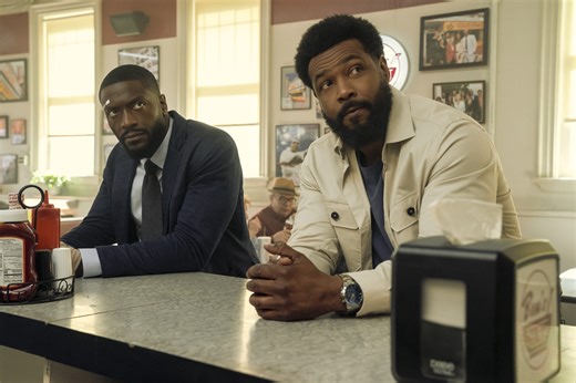 Alona Tal, Johnny Ray Gill, Isaiah Mustafa, and Samantha Walkes Talk CROSS Season 2