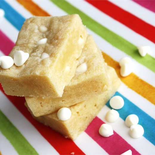 What Is White Chocolate and What Is It Made Of?