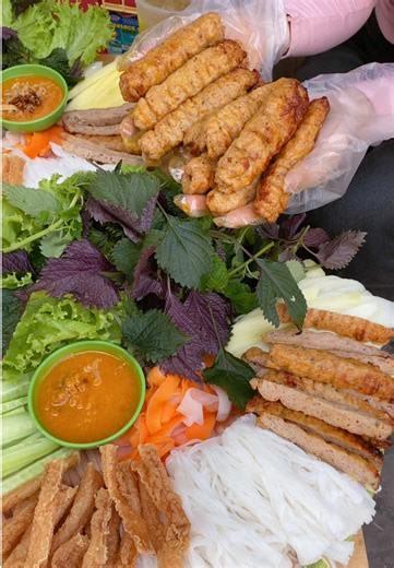 Nem Nướng Nha Trang Siêu Ngon Tại Times City