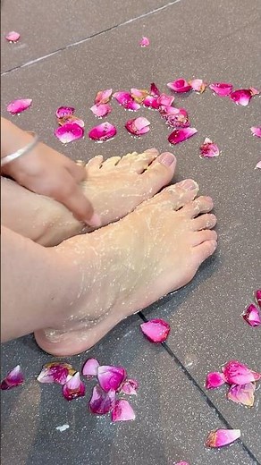 Pedicure at home#pedicure #diy #viral #feet