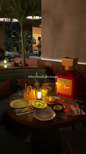 ‏Trendy new spot in dubai 📍 Loop, Business Bay | Dubai Restaurants