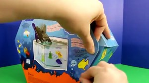 Disney Pixar Cars Toons Mater Swims with Fish & Sharks Hexbug Auquabot 2.0 Lightning McQueen