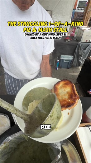 Supporting a Struggling Pie & Mash Stall Den is struggling week to week (please see the long video for the full story). Please support him if you can. He’s located at: 📍 The Pin Den, The Blue, Market Pl, London SE16 3UQ