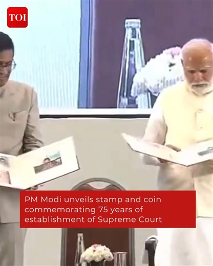 Watch | Prime Minister #NarendraModi unveils the stamp and coin commemorating 75 years of the establishment of the Supreme Court of India in Delhi Union Minister Arjun Ram Meghwal, CJI DY Chandrachud and President of Supreme Court Bar Association, Kapil Sibal also present at the event | The Times of India
