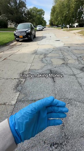 Making Money with Sur Ronster