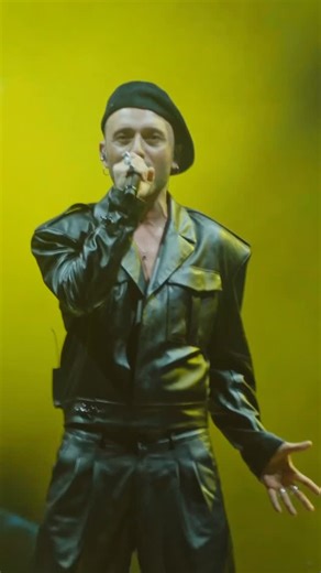 Mabel Matiz on Instagram: "Sen başımıza bela mısın?🫠 “Seni Yerler” şimdi ilk kez YouTube kanalımda yayında! ❤️‍🔥"