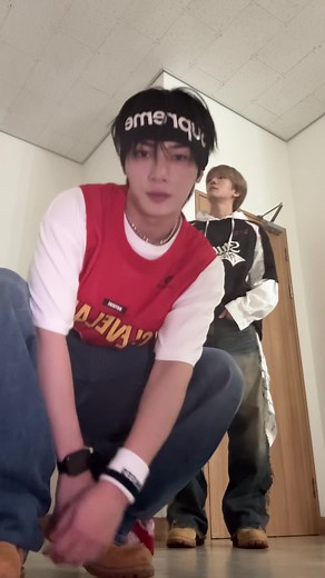 🤙🐹🦖🔥 #OMEGA_X #오메가엑스 #HANGYEOM #한겸 #JUNGHOON #정훈 | Omega X