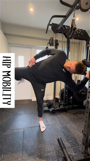Be Proactive Physiotherapy | Standing hip adductor mobility drill Wanting to reduce tightness in the inner thigh, increase squat depth or increase hip drive /... | Instagram