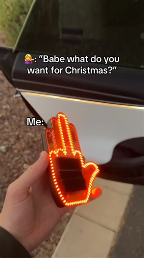 Glo Gesture on Instagram: "It’s PERFECT 😭 #car #driving #giftideas"