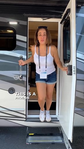 Phoenix Cruiser 2351D #rvtour #rvtours #rvlife #rvreview #rvshow #camping | Tracey E. Tovar
