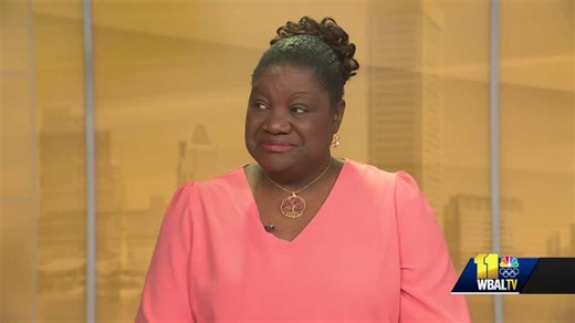 Dr. Ernestine Wright explains what to look out for in a B-12 deficiency