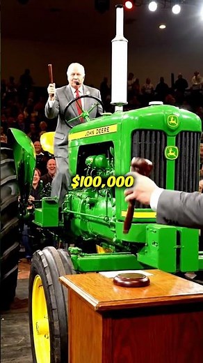 Forgotten Barn Finds in the USA 🇺🇸🚜 #shorts