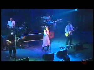 Bonnie Pink Its Gonna Rain LIVE