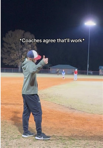 But first, Glory 🙏🏼 “Nono” with the tough catch to end the live sits session. That’s how you get off the field with 2-outs 🔥 #baseball #coach