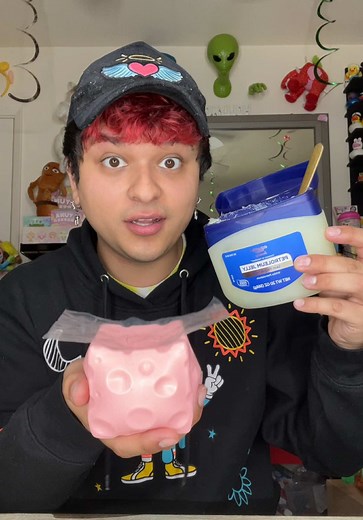 Vaseline Cheese Squishy DIY — Pink Cornstarch Squishy Guide