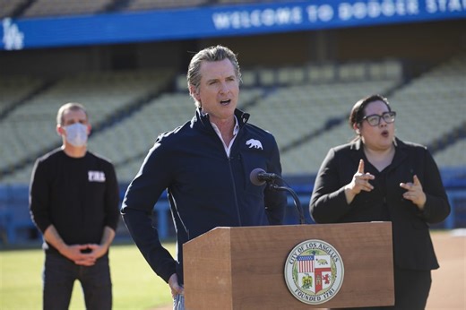 WATCH: Gov. Gavin Newsom announces plans to protect Californians from omicron variant
