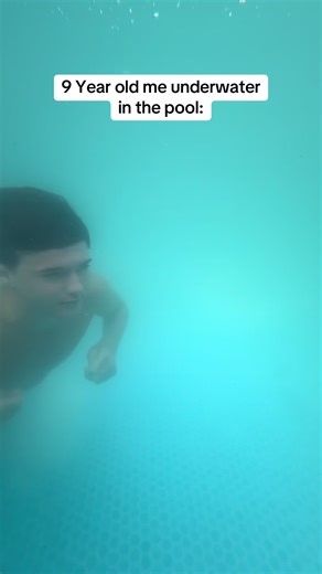 فيديو أنشأه Speed McQueen (@speed_mcqueen_1) باستخدام pool underwater