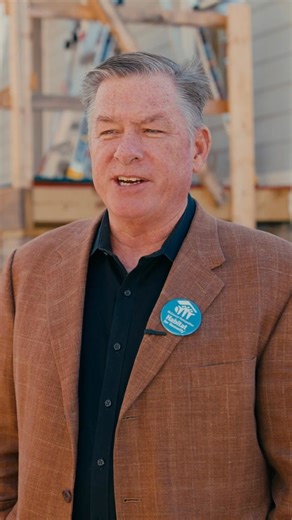 Thoughtful decommissioning can change lives far beyond a single project site. Armstrong partners with Richmond Metropolitan Habitat for Humanity to redirect high-quality furniture, fixtures and building materials from corporate decommissioning projects into local Habitat ReStores and homebuilding efforts. Teamwork, generosity and service that define our partnership with Habitat for Humanity. It is a testament to what happens when people unite around a shared purpose and commit to building togeth