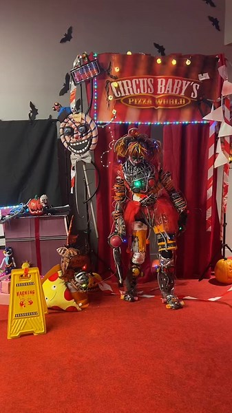 Scrap Baby Cosplay and Animatronics: A FNAF Sister Location Tribute