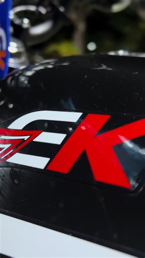 Ek Xprees 2025 Saliendo del horno☑️ #elvigiaestadomerida🇻🇪 #viral #motorcycle #empire #ek #keeway
