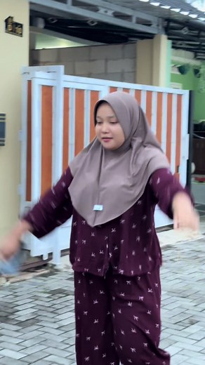 Parah boga pamajikan teh😭