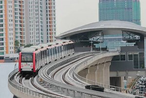 Hanya dua tren LRT beroperasi antara Sentul Timur dan Bandaraya