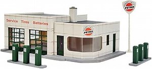 Walthers Cornerstone HO Scale Model Winner's Circle Petrol, (933-3479) Large