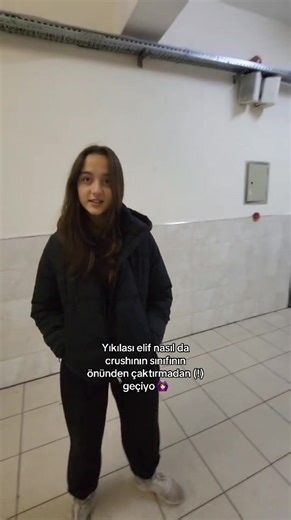 Yıkılası Elif'in Crush Hikayesi