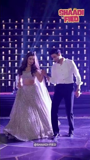 Saiba & Kunal Romantic Sangeet Dance! 😱 Couple Stage Performance Viral 😍