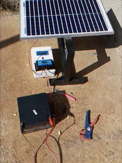 Prototype Alat Solar Cell ESP32 dengan Arduino — Fungsi & Efisiensi