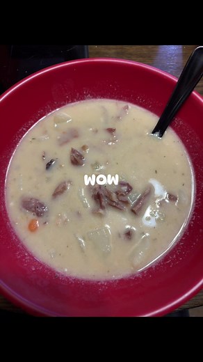 #christmasleftovers #hamsoup #cookingcouple #leftover #soup used left over ham and turned it into ham and potatoe soup