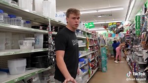Screaming in Stores Prank: The Unexpected Reactions
