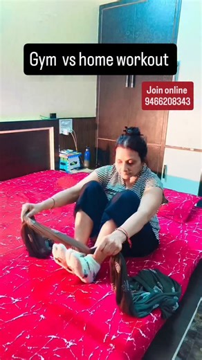 Jyoti Agarwal on Instagram: "Bed पर लेटे-लेटे पेट गायब ✅✅ ........ हर प्रकार का लाभदायक आसान और व्यायाम सीखने के लिए,,, Join my online classes with diet plan-9466208343 .... #viral #homegymlife #short #homegymworkout #homegym weightloss fittness trend fit fitt exercise explore yoga health healthy homeworlout healtylifestyle💪🏻"