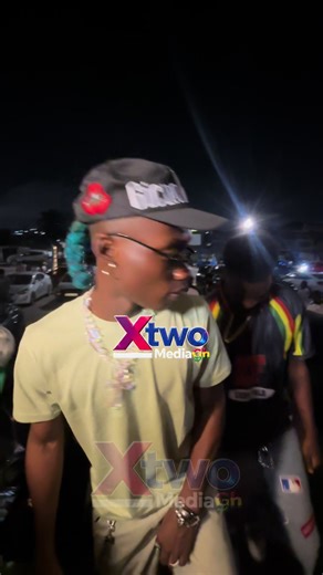 Olivetheboy arrives at Java Cafe with Ypee in Kumasi #xtwomediagh #ghanatiktok🇬🇭 #ghanatiktokers🇬🇭🇬🇭🇬🇭 #fyp #fypシ゚