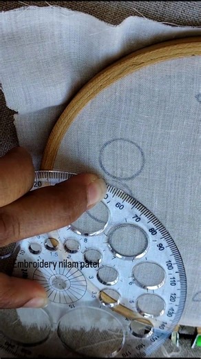 Embroidery Nilam Patel (THADODA) on Instagram: "Patterns tracing tutorial step by step.. #tracing #patterntracing #embroidery #reels #reelsvideo"