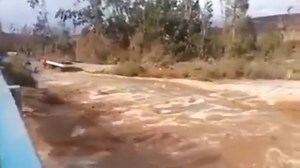 1.2K views · 64 reactions | Never Ever Try This In A Flood! It takes just 2 feet of water to float a large vehicle or even a bus. Have a great weekend and stay safe :) | NoFloods by Environment Solutions | Facebook